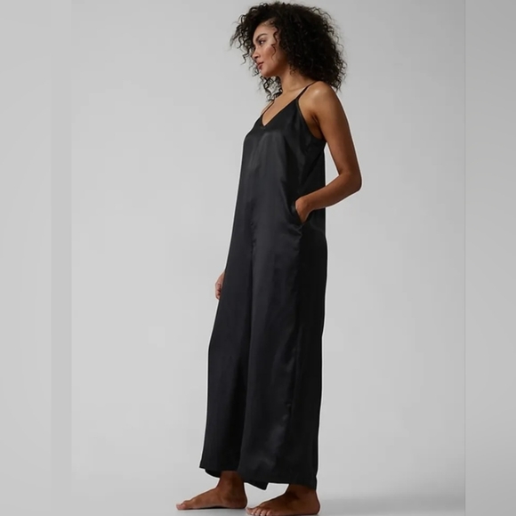 Athleta Cool Calm Romper Silky fabric Black $119 NWT - Picture 6 of 11
